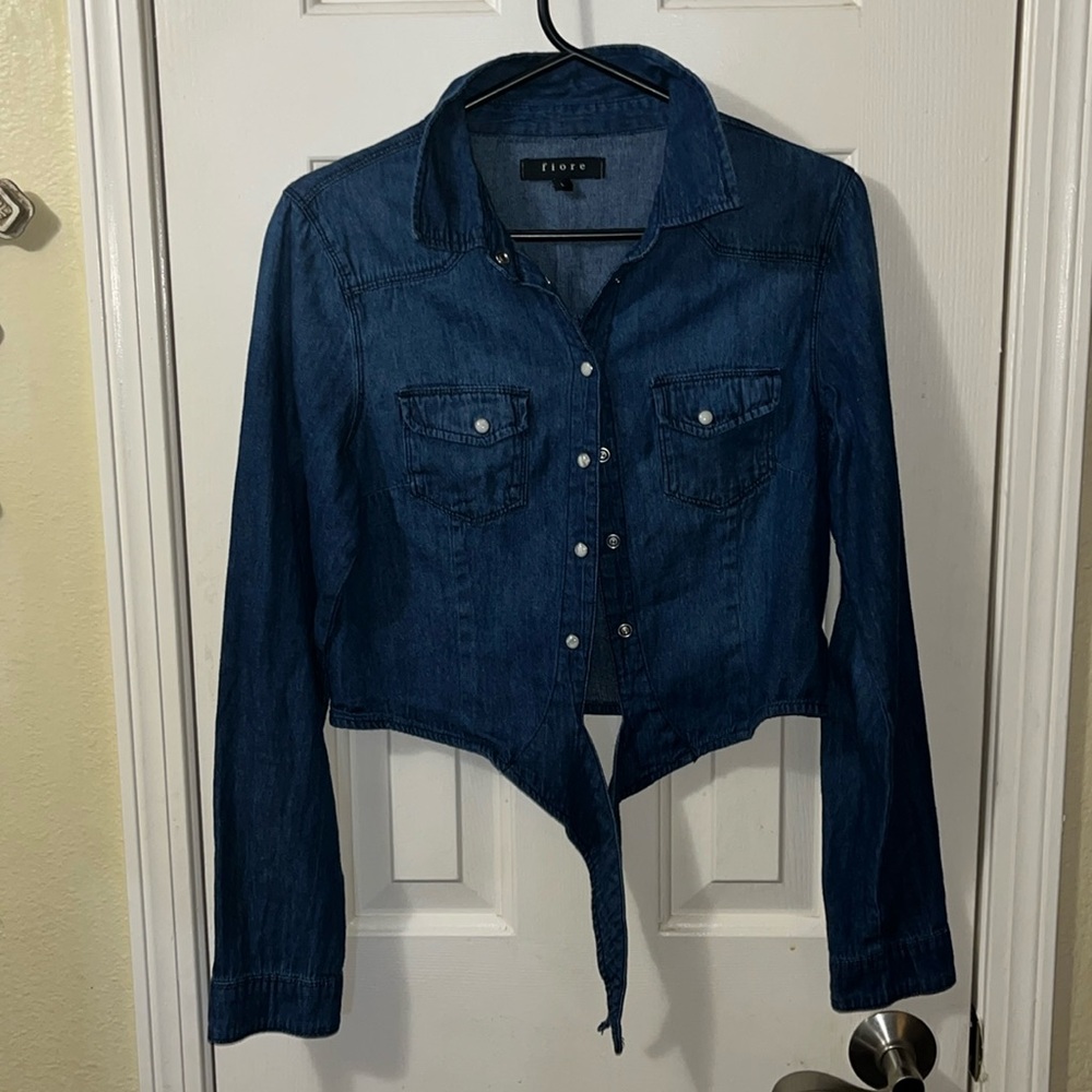 Blue Fiore Cropped Jean Button-Up Jacket (Large)
